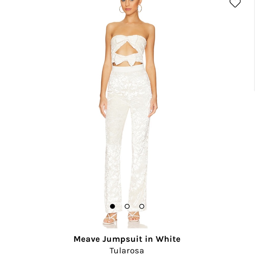 Meave Jumpsuit in White
Tularosa